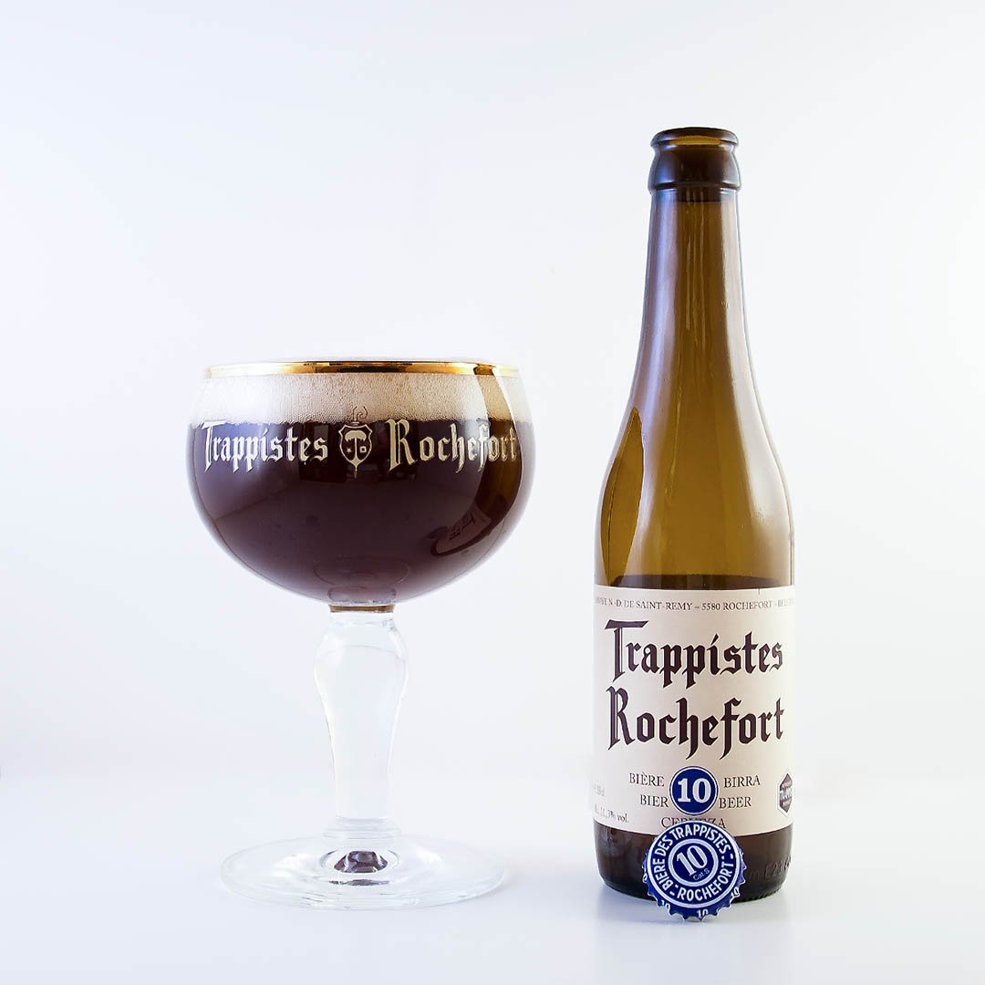 Trappistes Rochefort 10 - ett mästerverk på flaska. Välbalanserad och god trappistöl från munkarna i Abbaye de Notre-Dame de Saint-Remy.