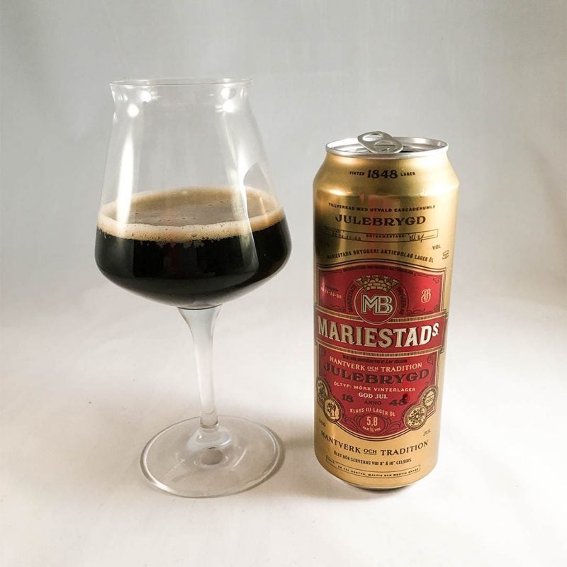 Mariestads Julebrygd är trevlig julöl utan några krusiduller.
