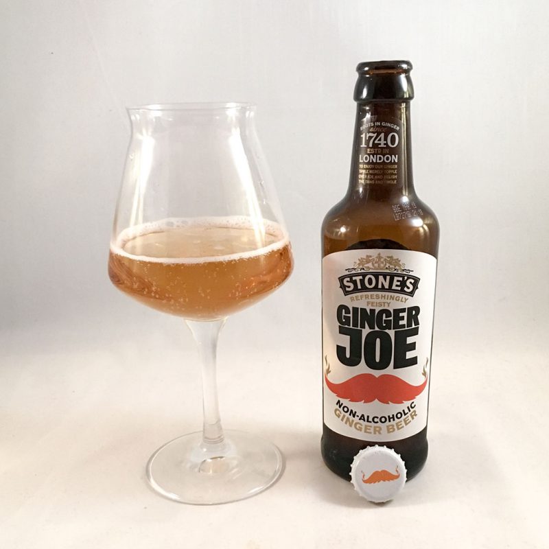Ginger Joe Alkoholfri är en söt dryck som smakar ingefära.