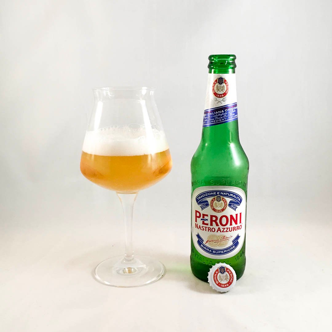 Peroni Nastro Azzurro förändrar inte världen och den smakar nog bäst i sitt hemland.