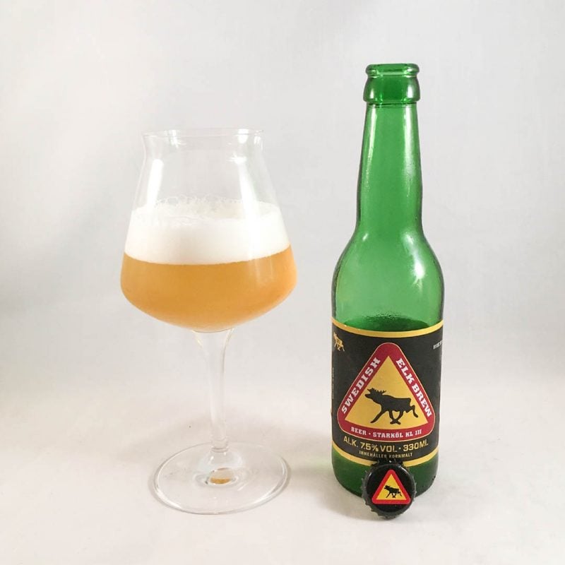 Swedish Elk Brew erbjuder mer alkohol och mindre smak. Gillar du det förstnämnda, så kan detta vara en öl för dig.