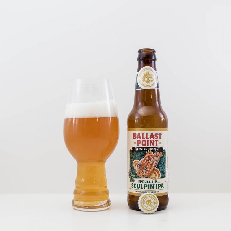 Ballast Point Spruce Tip Sculpin IPA har smak av granskott. Kan det verkligen passa i en IPA?