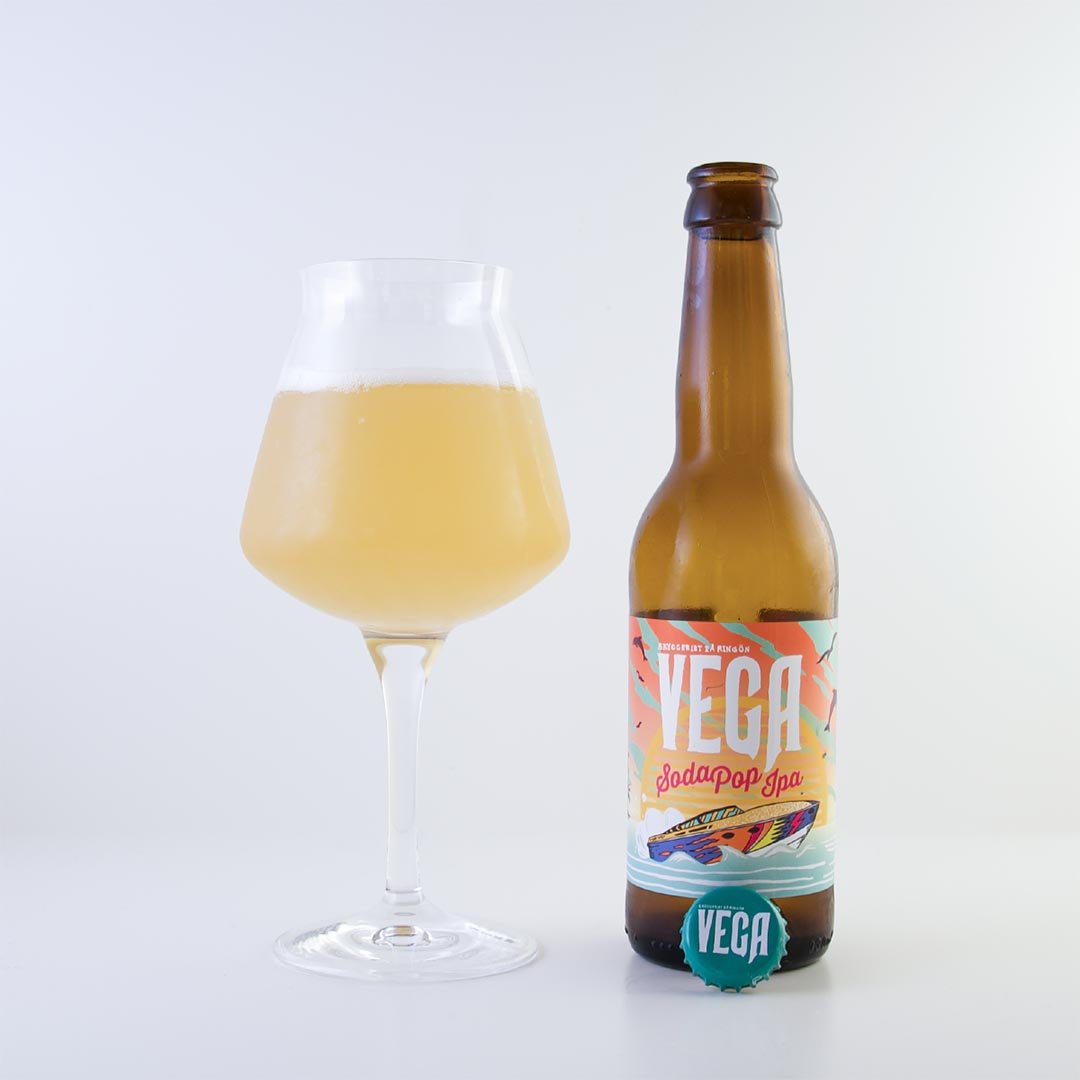 Soda Pop IPA 3,5% från Vega Bryggeri är flytande godis på flaska.