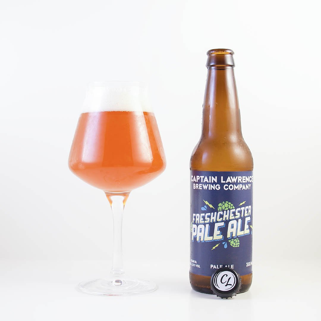 Freshchester Pale Ale från Captain Lawrence Brewing Co. dricker du som sällskapsdryck eller till många olika maträtter.
