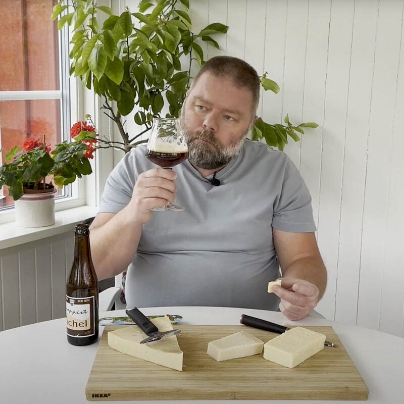 Öl och ost i kombination - när serverade du senast öl till ostbrickan? Vilka ölstilar ska man välja? Vilka ostar ska man välja?