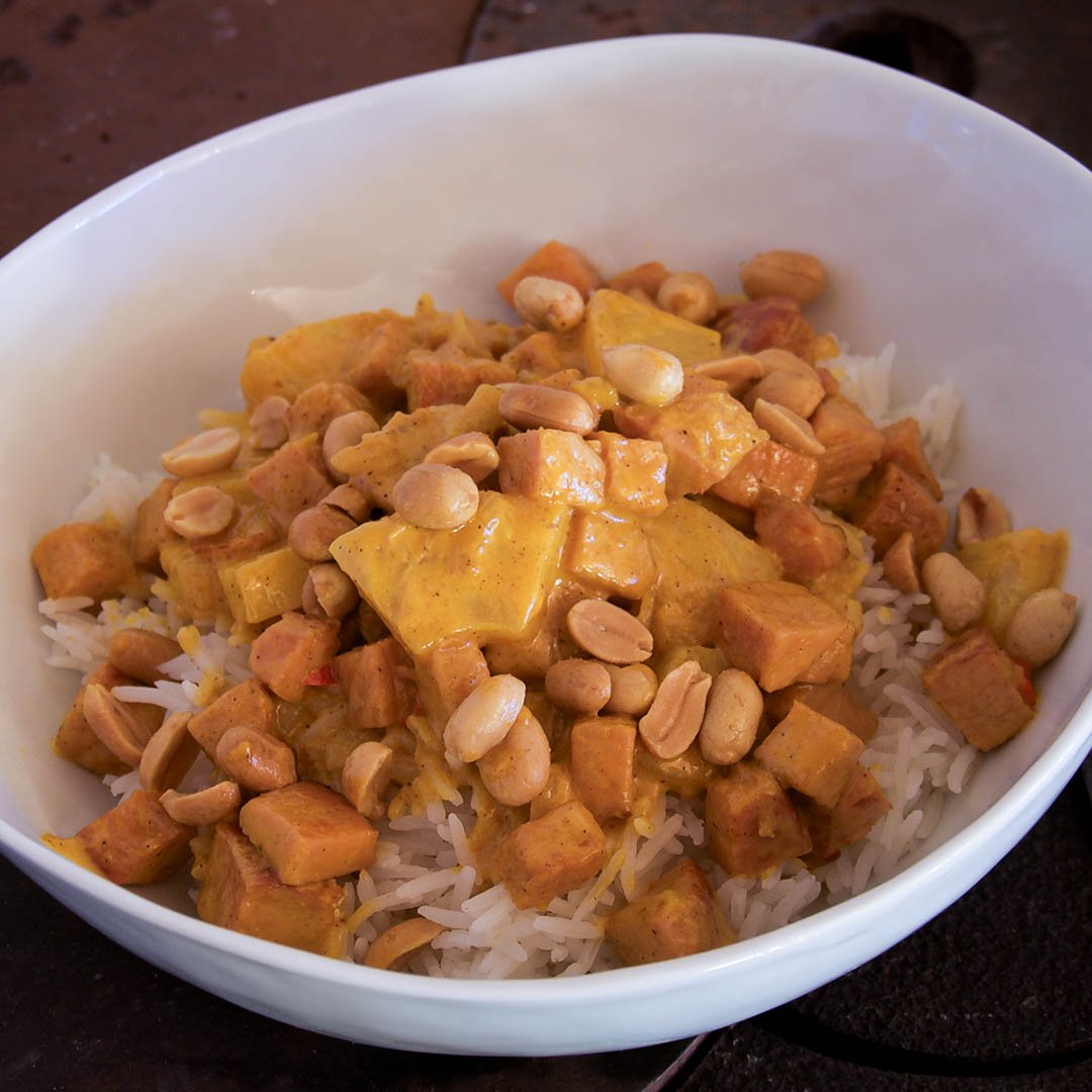 Flygande kassler - recept på lättlagad middag som alla lyckas med. Johans mat visar hur du lyckas. Du får även tips på öl att servera till.