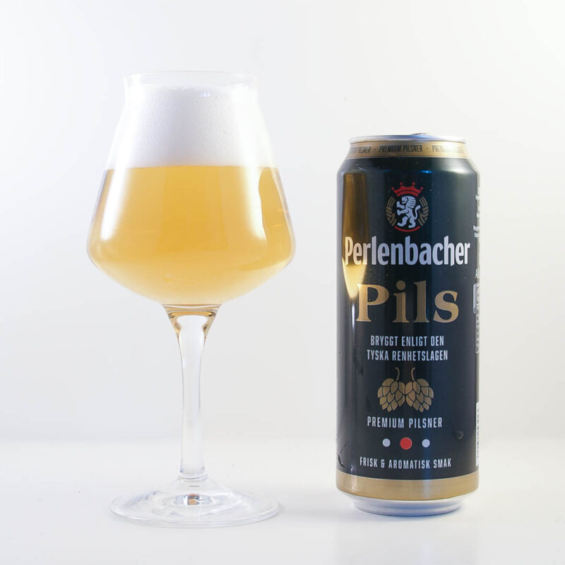 Perlenbacher Premium Pils från Lidl är okej öl att dricka som sällskapsdryck eller ännu hellre till måltiden. Detta är främst en måltidsöl.
