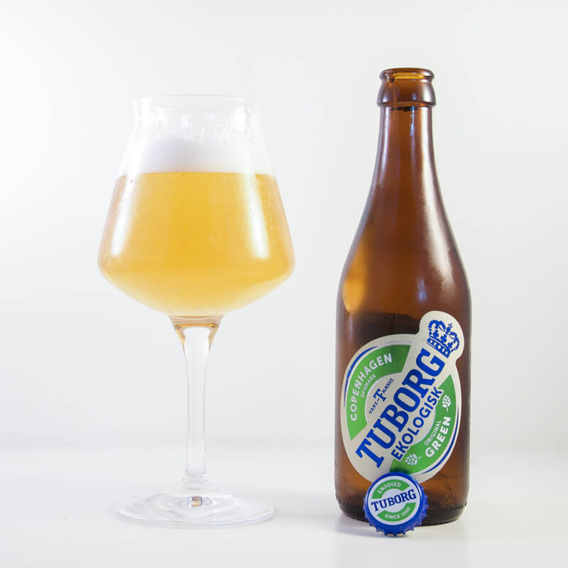 Tuborg Grön Ekologisk från Carlsberg Sverige är ingen öl som jag köper igen. men om jag dricker den, så är det till måltiden.